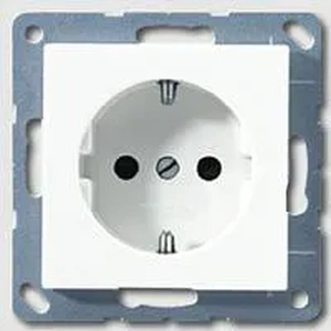 Изображение Розетка с заземляющими контактами 16 А / 250 В~ A1520WW AS 500