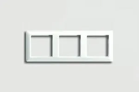 Изображение Рамка тройная, для горизон./вертик. монтажа Jung AS 500, белый глянцевый AS583WW AS 500